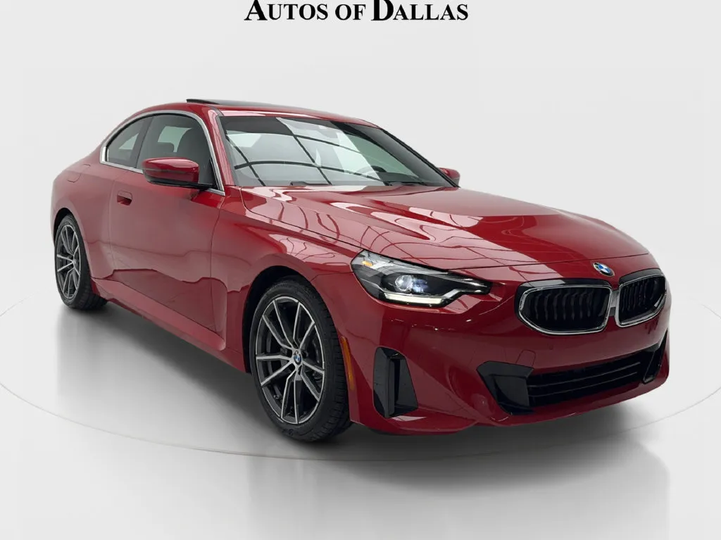 BMW 2 Series photo 3