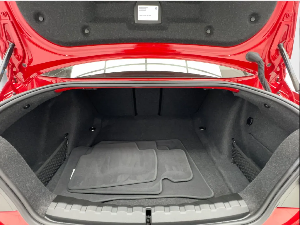 BMW 2 Series photo 19