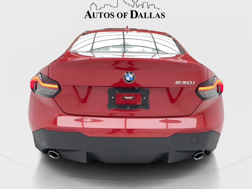 BMW 2 Series photo 10