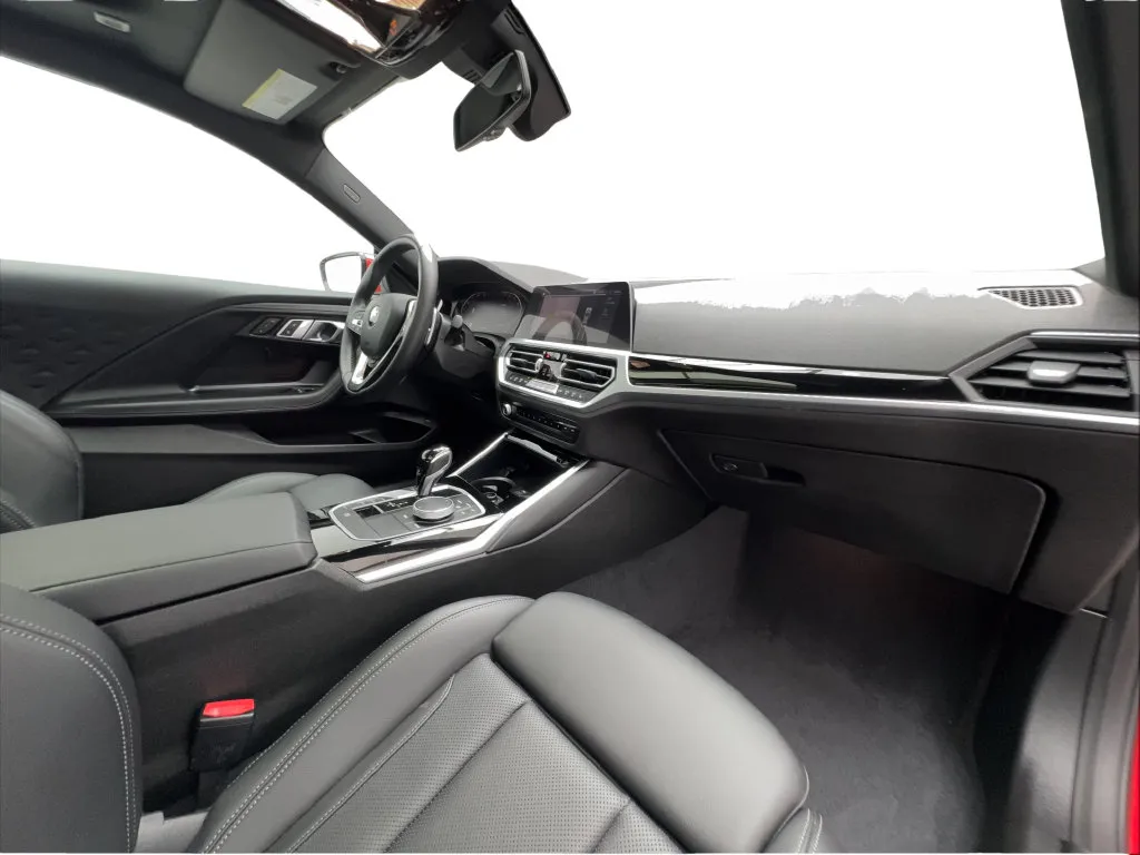 BMW 2 Series photo 30