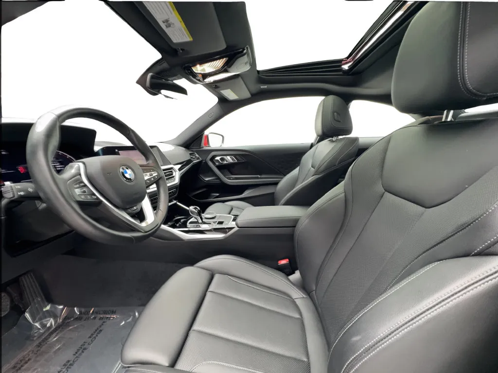 BMW 2 Series photo 23
