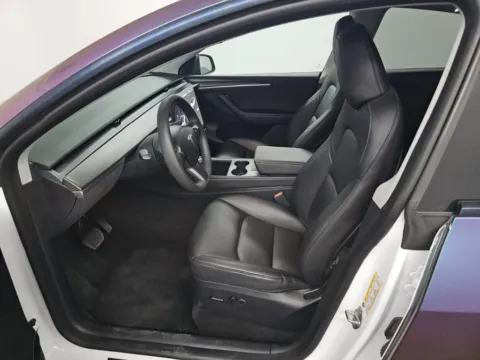 More photos of 2023 Tesla Model Y Long Range at Autos of Dallas - Plano, TX