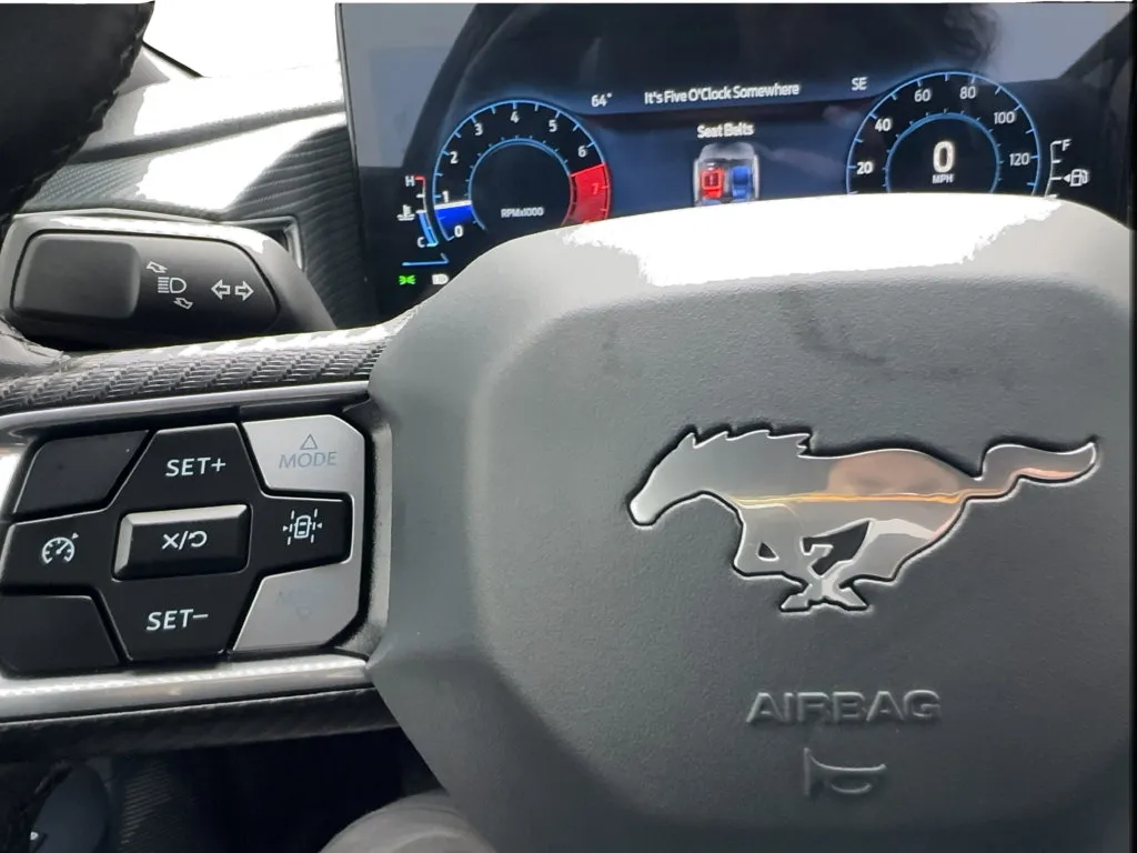 Ford Mustang photo 41
