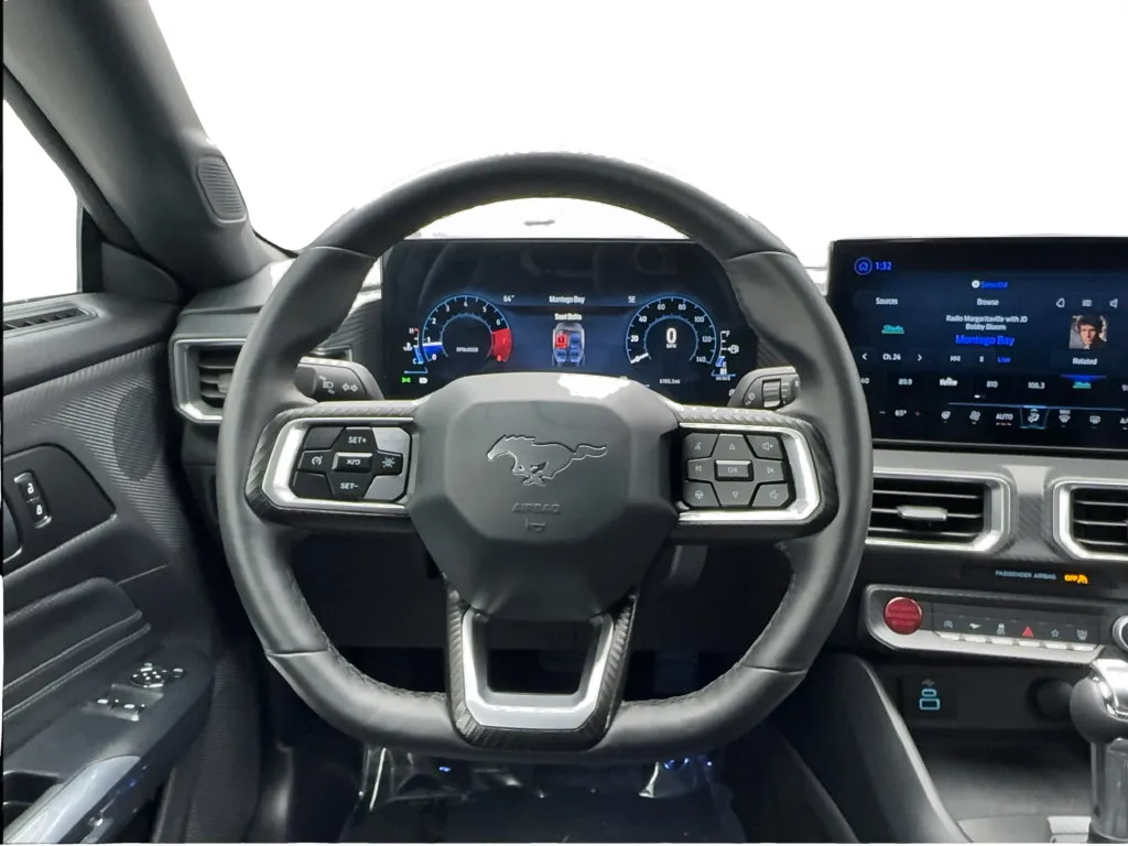 Ford Mustang photo 36