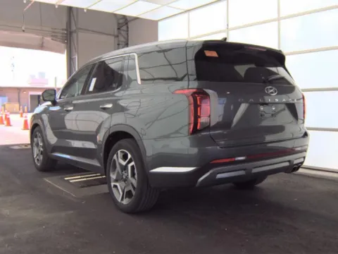 More photos of 2025 Hyundai Palisade Limited at Autos of Dallas - Plano, TX