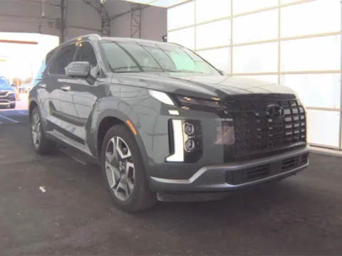 More photos of 2025 Hyundai Palisade Limited at Autos of Dallas - Plano, TX