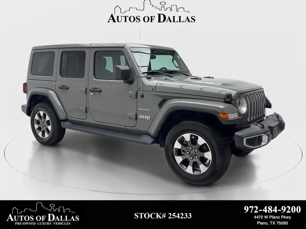 Gray 2022 Jeep Wrangler Unlimited Sahara for sale in Plano, TX