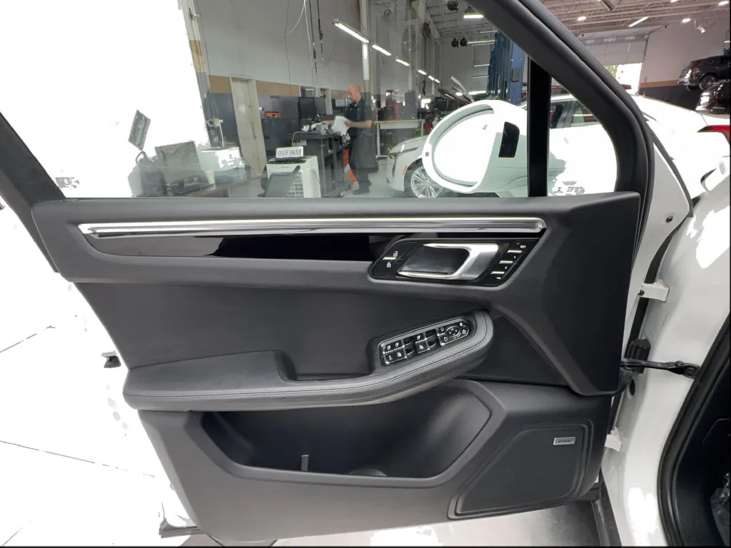 Porsche Macan photo 25