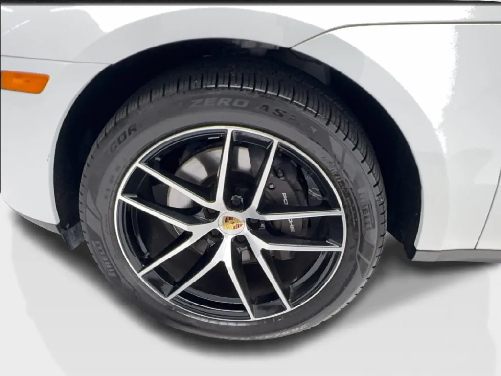 Porsche Macan photo 15