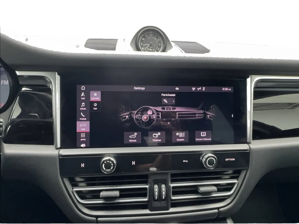 Porsche Macan photo 50