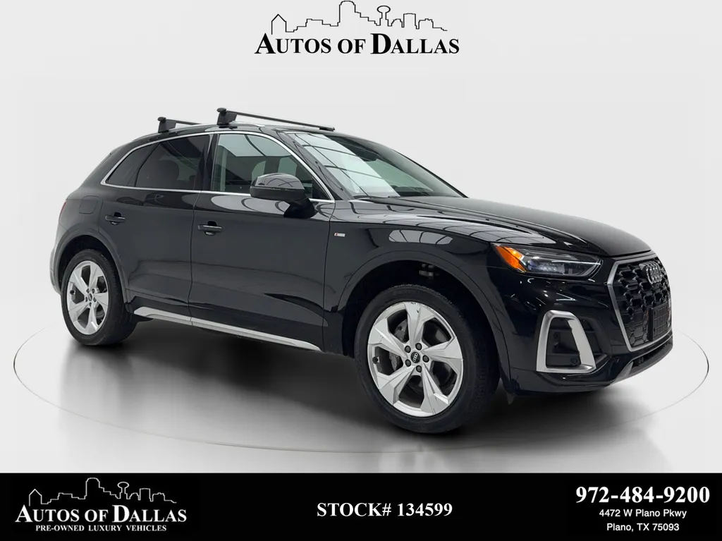 2022 Audi Q5 45 Premium Plus's photo