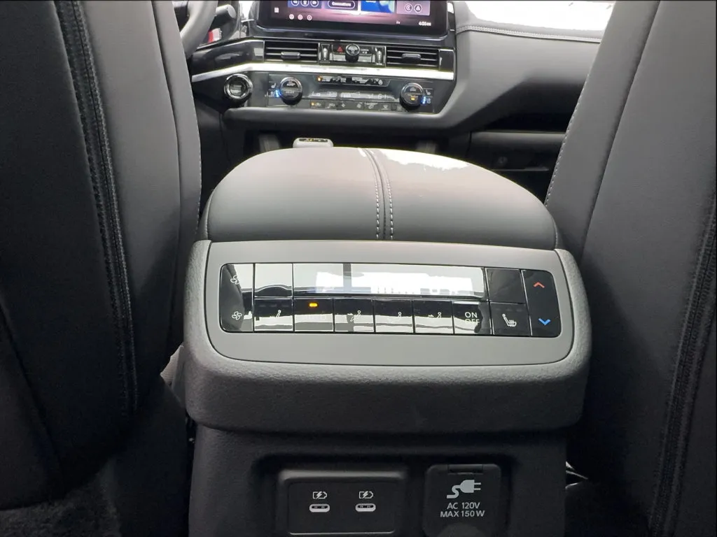 Nissan Pathfinder photo 44