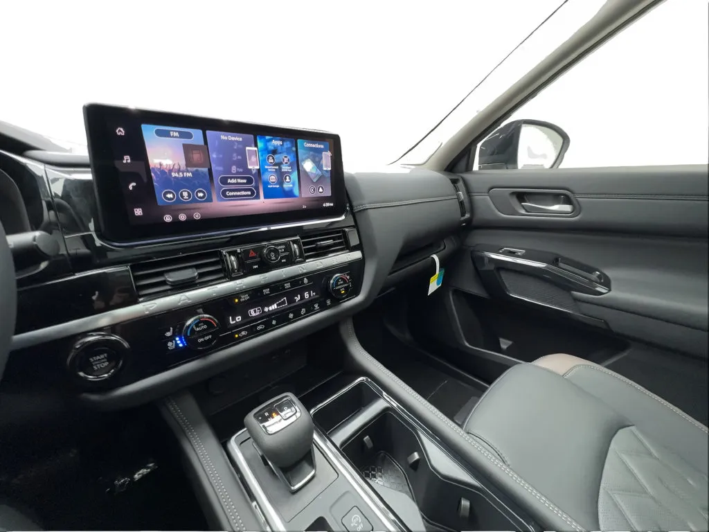 Nissan Pathfinder photo 48