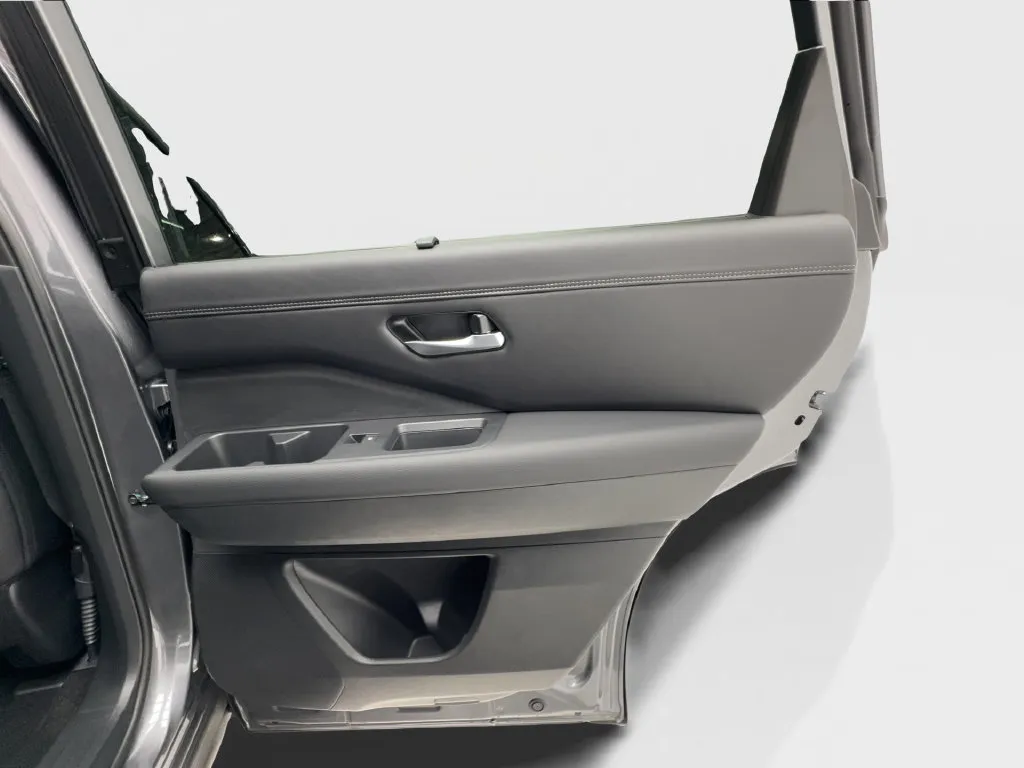 Nissan Pathfinder photo 34