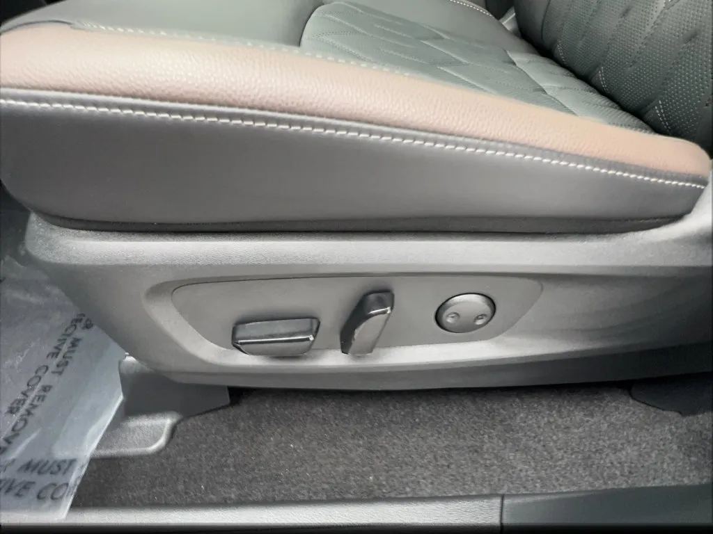 Nissan Pathfinder photo 25