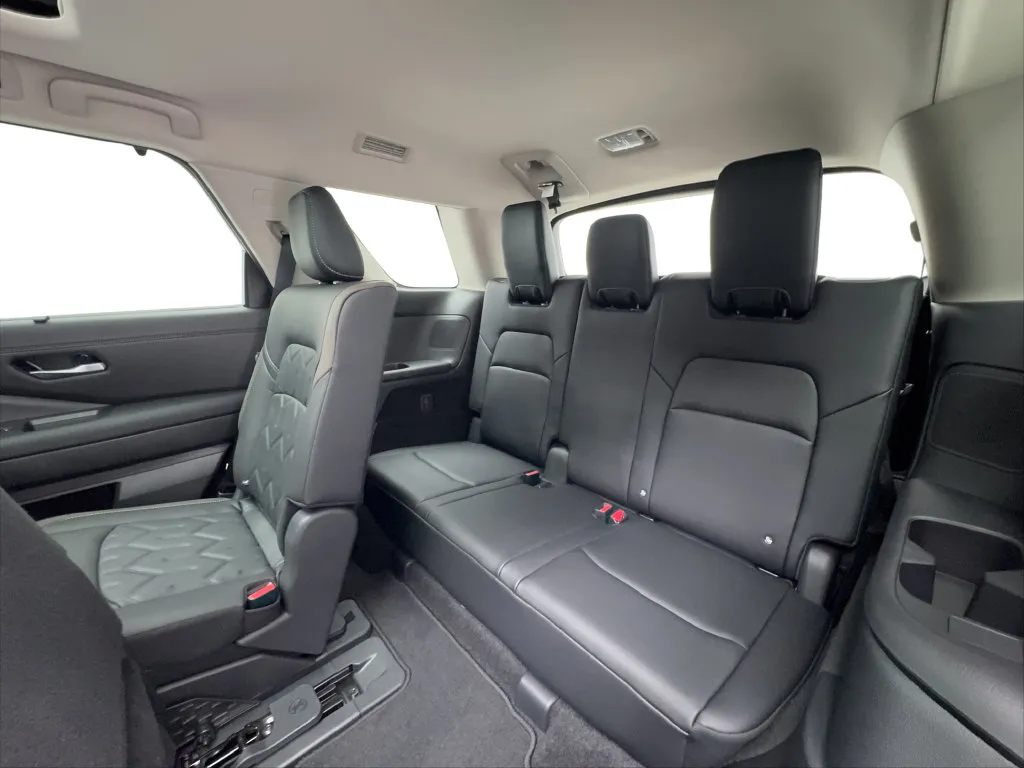 Nissan Pathfinder photo 29