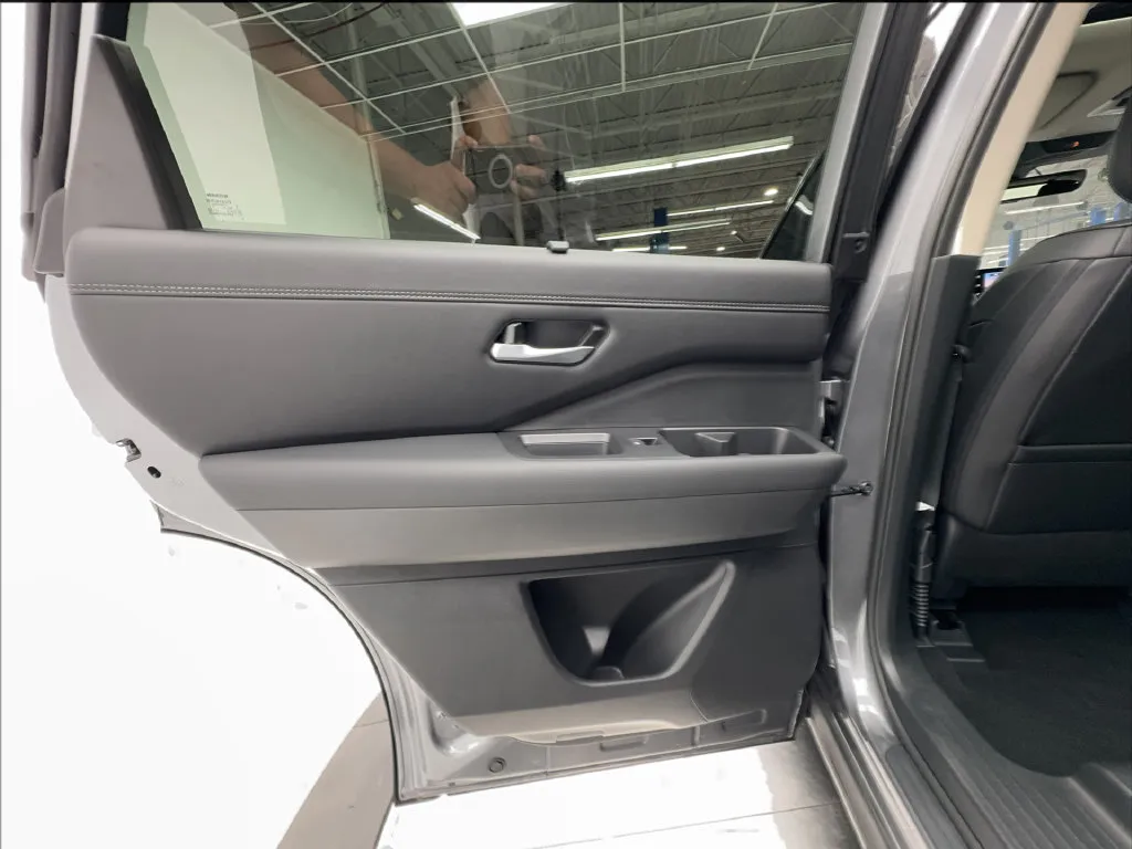 Nissan Pathfinder photo 30
