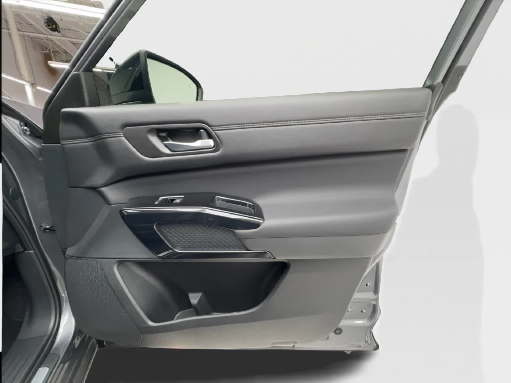 Nissan Pathfinder photo 39