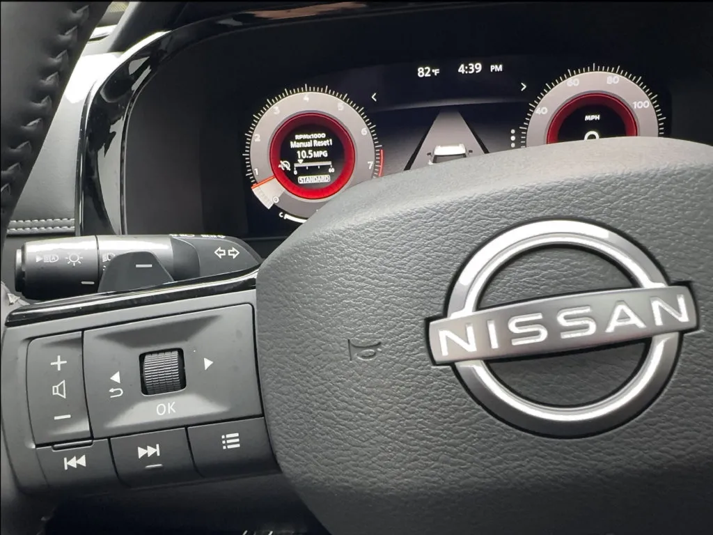 Nissan Pathfinder photo 47