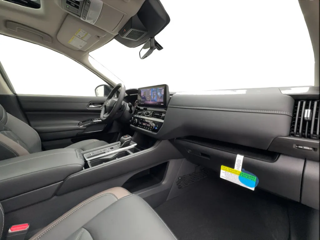 Nissan Pathfinder photo 37