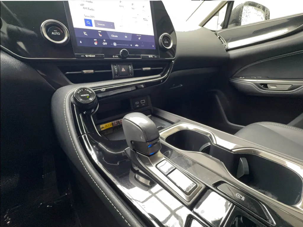 Lexus NX photo 41