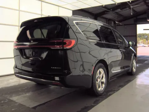 Photos of 2022 Chrysler Pacifica Limited for sale in Plano, TX at Autos of Dallas - Plano