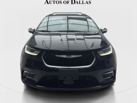 Another view of 2022 Chrysler Pacifica Limited for sale in Plano, TX at Autos of Dallas - Plano
