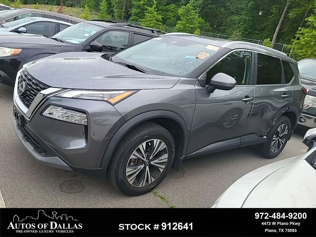 Gray 2023 Nissan Rogue SV for sale in Plano, TX