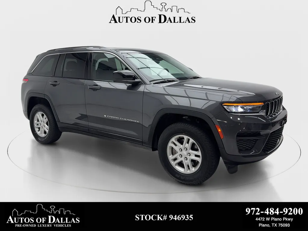 Gray 2024 Jeep Grand Cherokee Laredo for sale in Plano, TX
