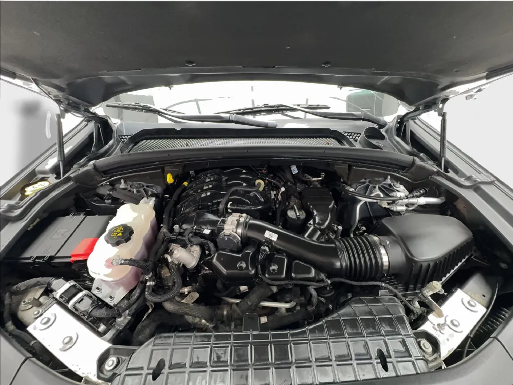 Jeep Grand Cherokee photo 19