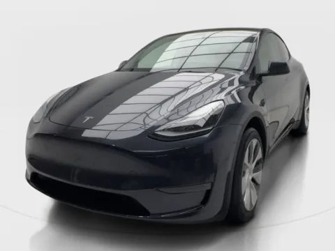 More photos of 2024 Tesla Model Y Standard Range at Autos of Dallas - Plano, TX