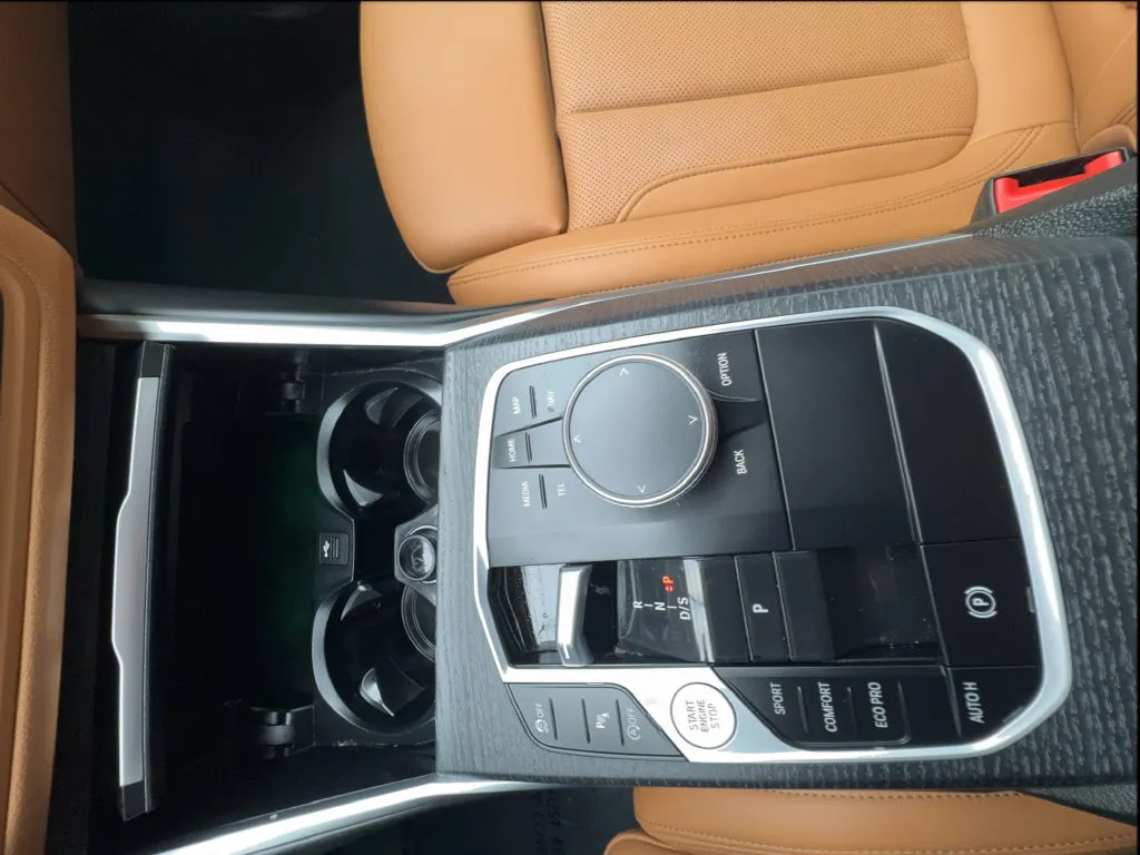 BMW 3 Series photo 49