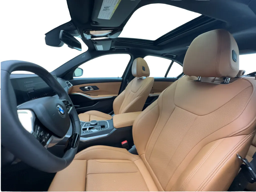 BMW 3 Series photo 21