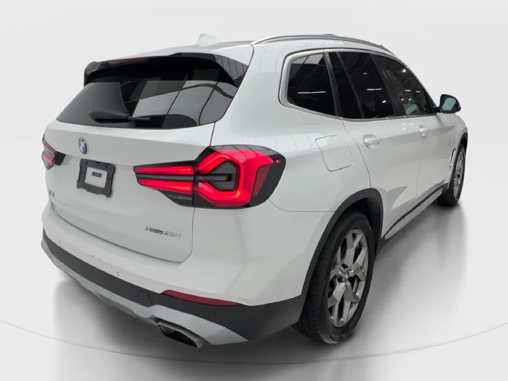 BMW X3 photo 8