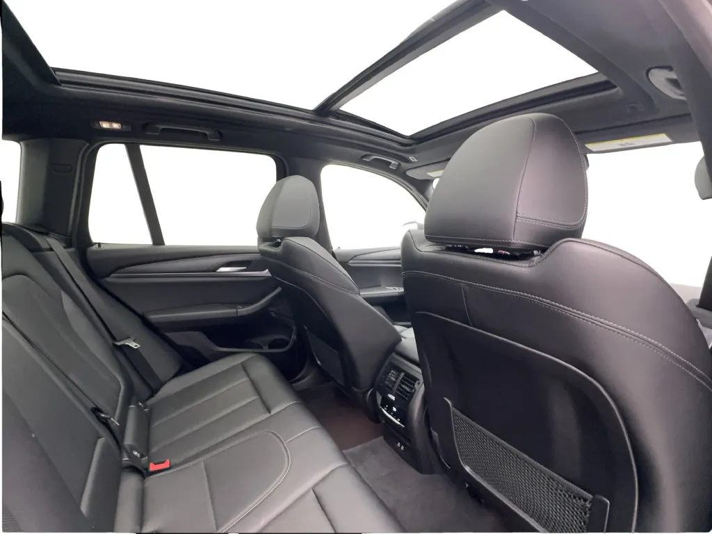 BMW X3 photo 29