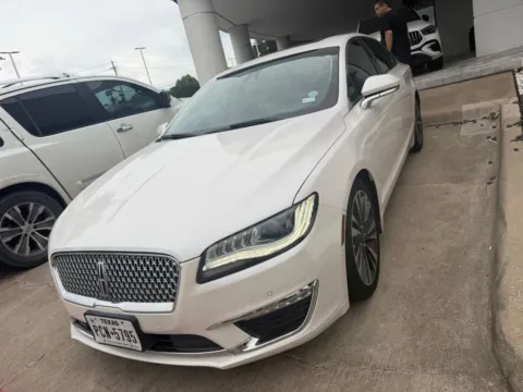 More photos of 2019 Lincoln MKZ Reserve at Autos of Dallas - Plano, TX