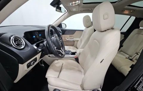 More photos of 2022 Mercedes-Benz GLB 250 at Autos of Dallas - Plano, TX