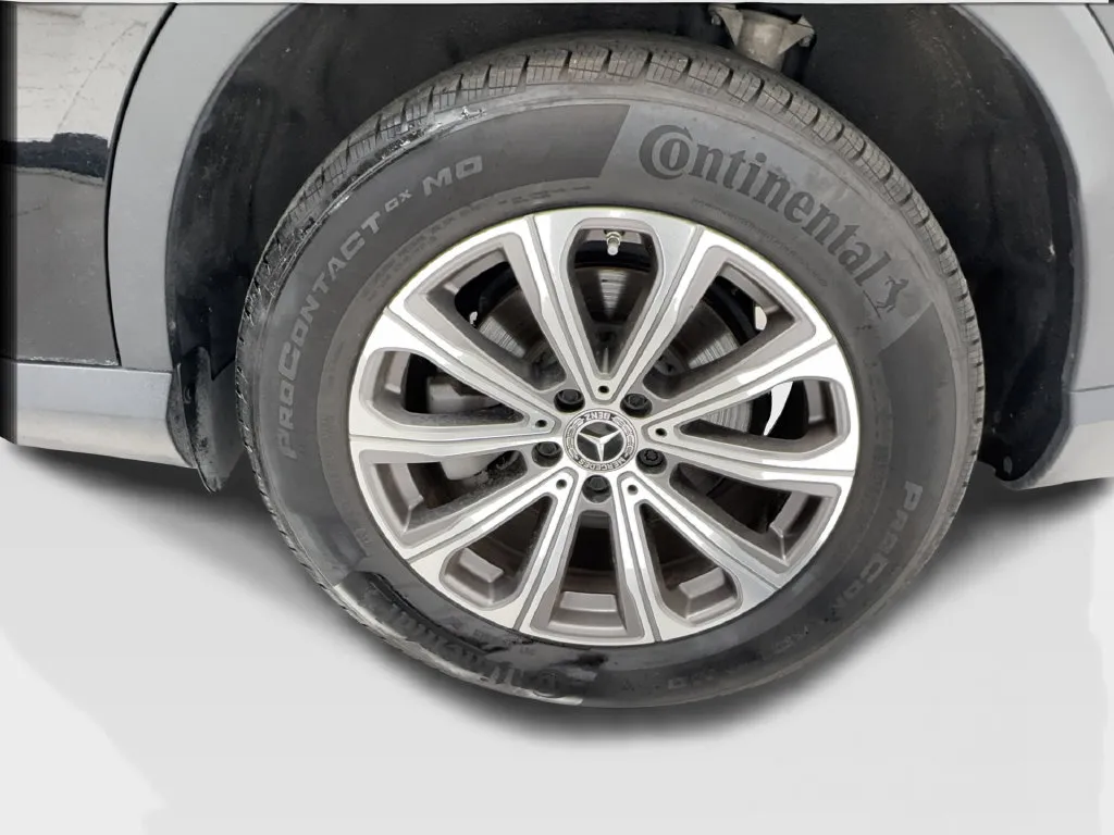Mercedes-Benz GLC photo 12