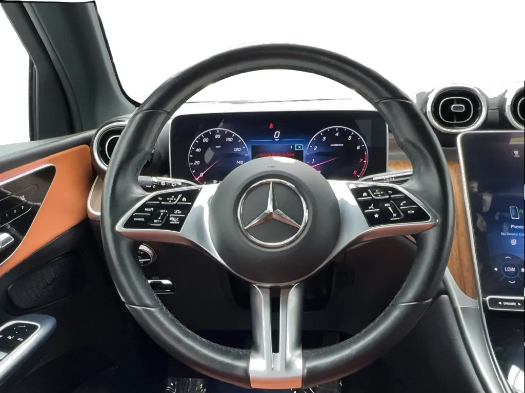 Mercedes-Benz GLC photo 22
