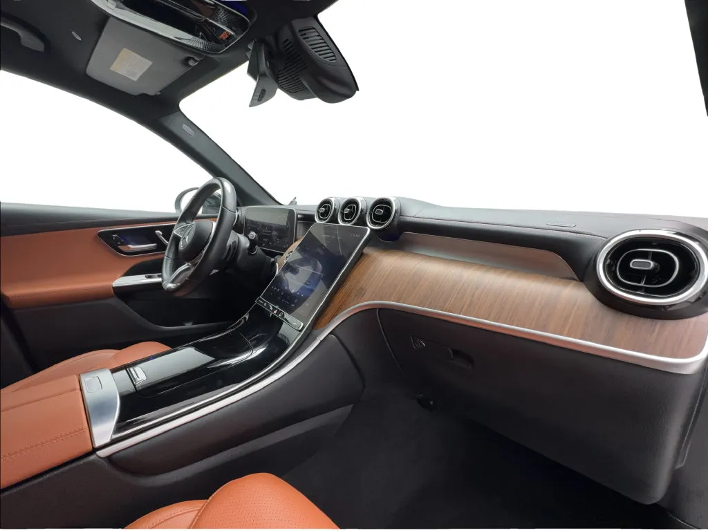 Mercedes-Benz GLC photo 46