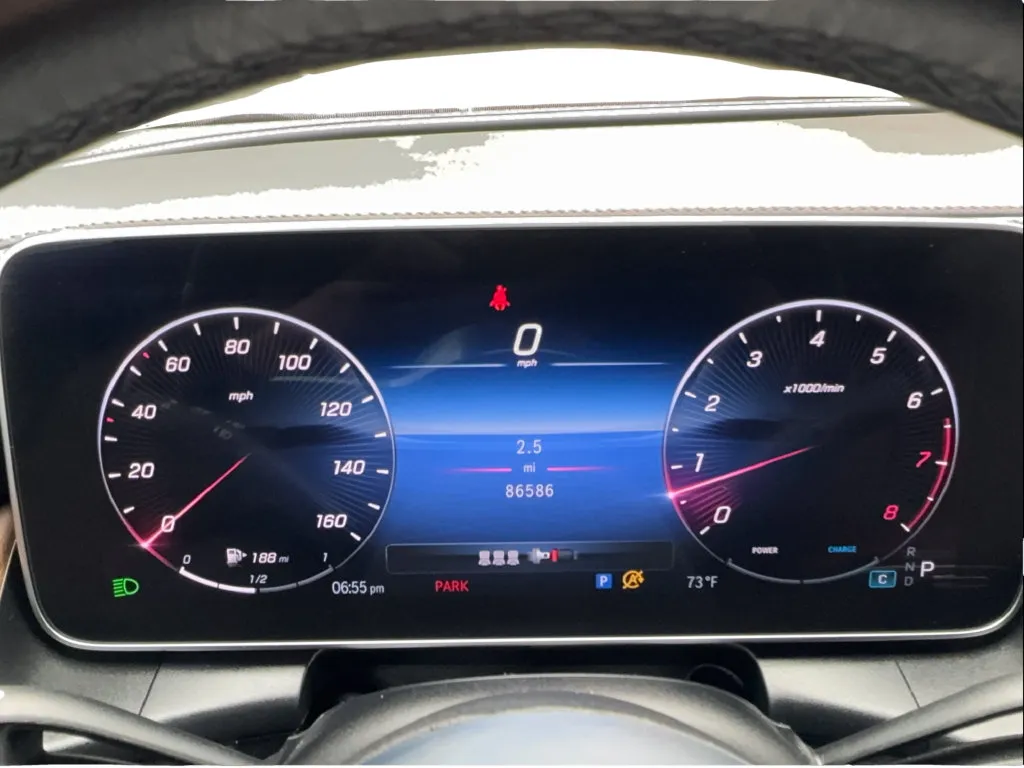 Mercedes-Benz GLC photo 25