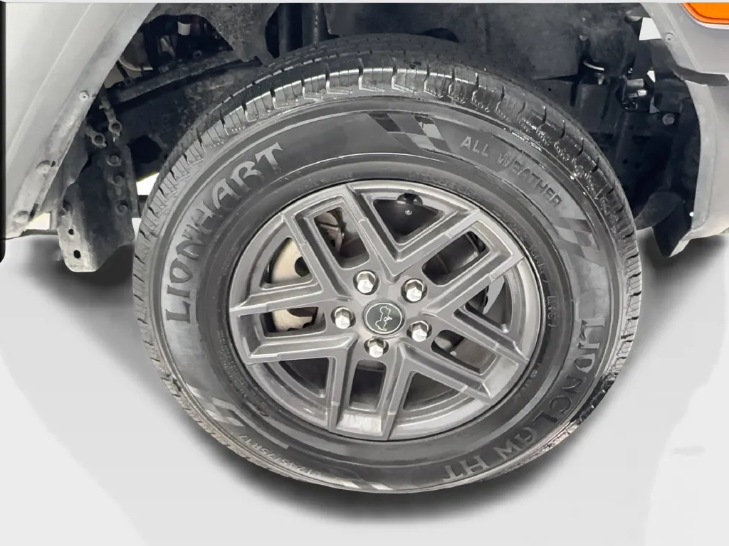 Jeep Wrangler photo 15