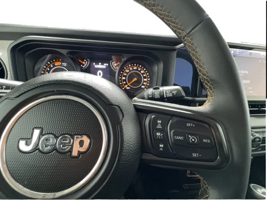 Jeep Wrangler photo 37
