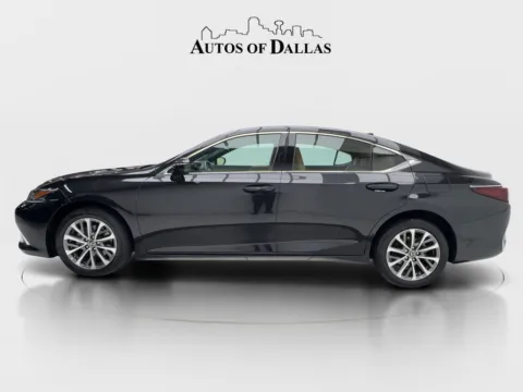 More photos of 2022 Lexus ES 250 at Autos of Dallas - Plano, TX
