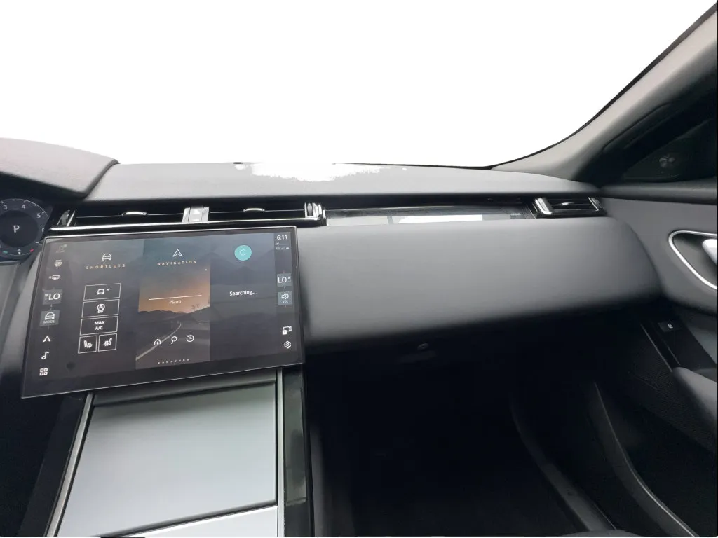 Land Rover Range Rover Velar photo 46