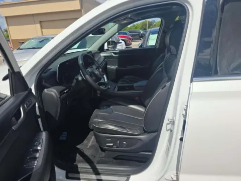 More photos of 2024 Hyundai Palisade Limited at Autos of Dallas - Plano, TX