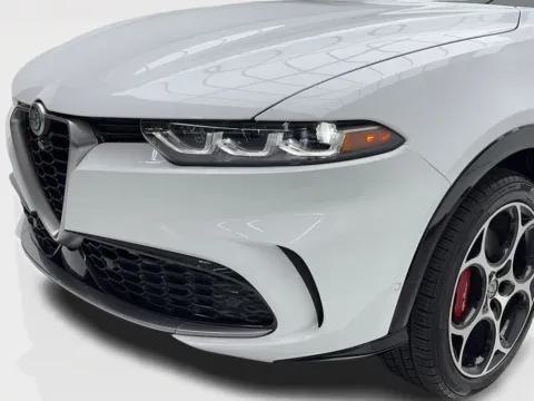 More photos of 2024 Alfa Romeo Tonale Ti at Autos of Dallas - Plano, TX