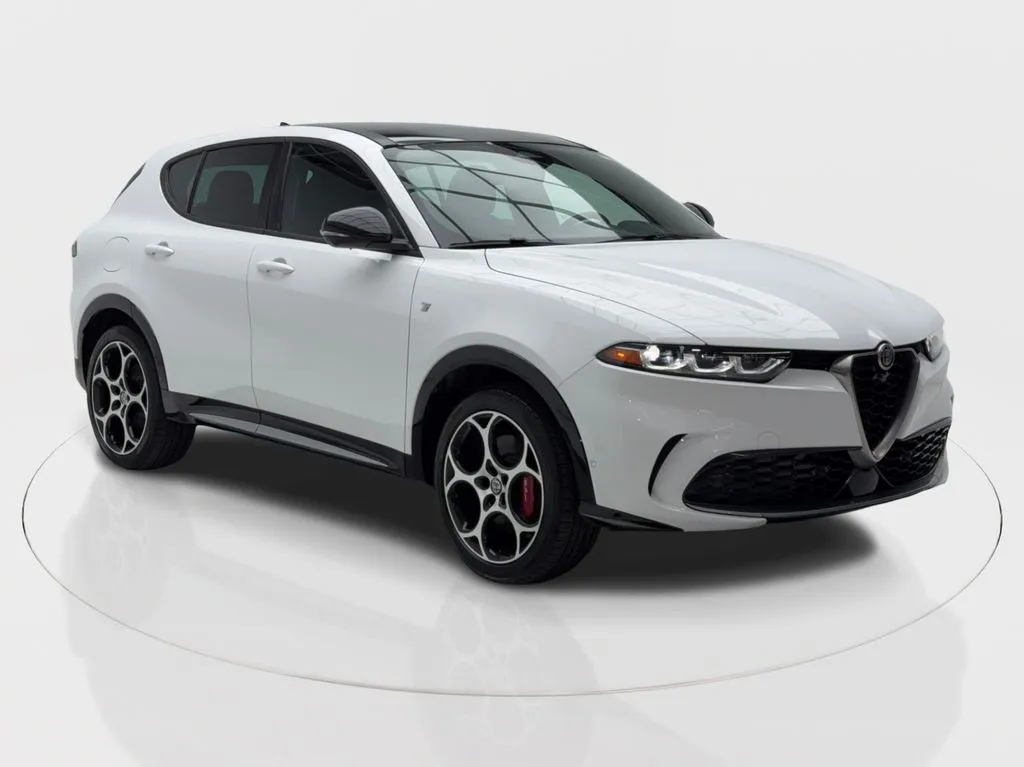 White 2024 Alfa Romeo Tonale Ti for sale in Plano, TX