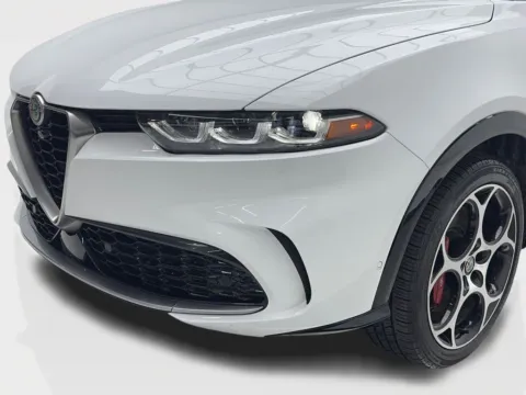 More photos of 2024 Alfa Romeo Tonale Ti at Autos of Dallas - Plano, TX