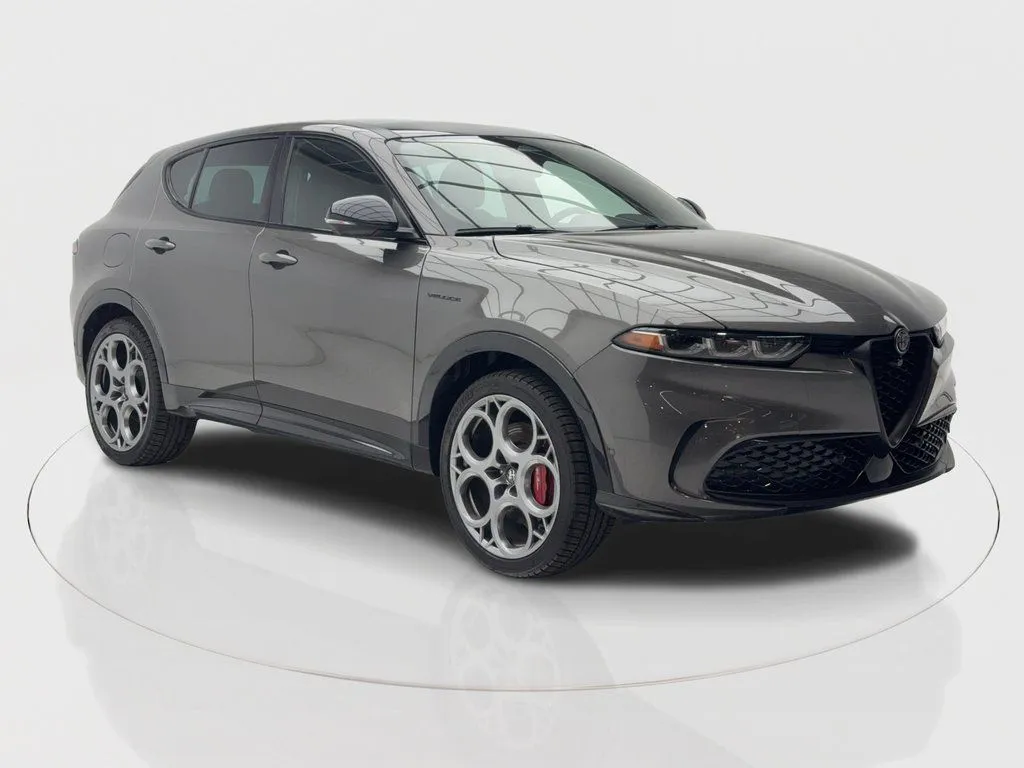 Gray 2024 Alfa Romeo Tonale Veloce for sale in Plano, TX